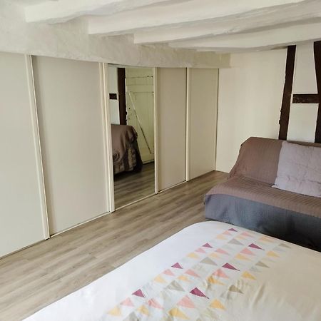 Bed and Breakfast Epicerie Gourmande Вилландри Экстерьер фото