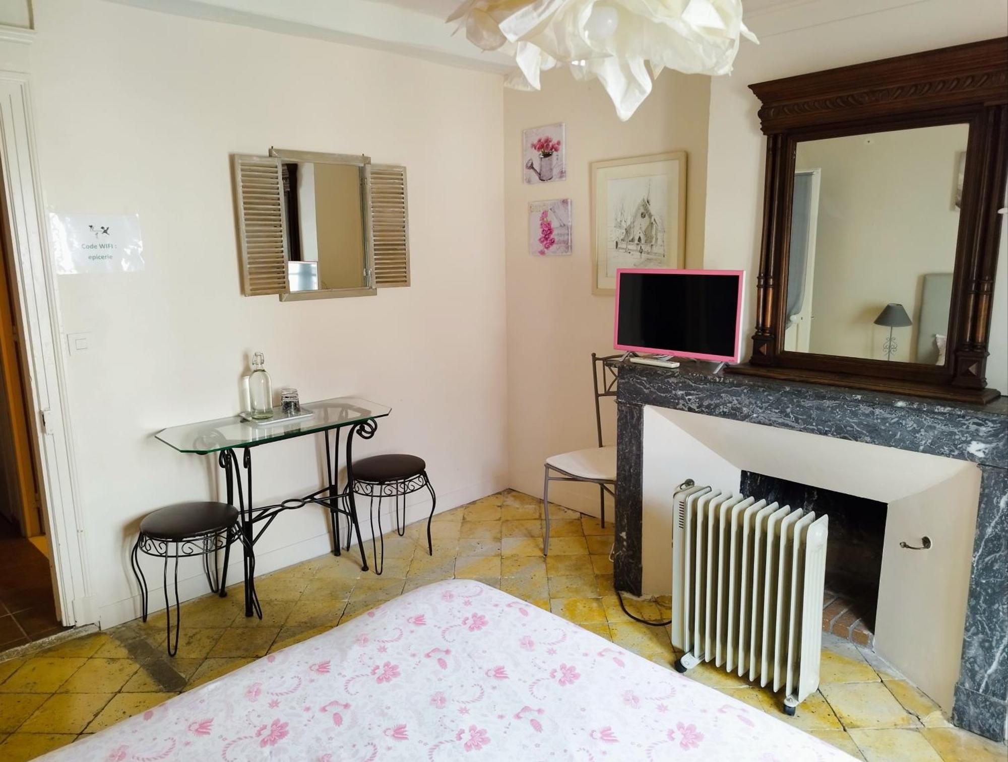 Bed and Breakfast Epicerie Gourmande Вилландри Экстерьер фото